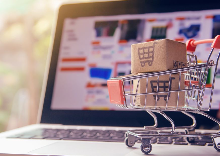 Polacy coraz częściej nabierani w sieci. Święta to żniwa dla nieuczciwych sprzedawców