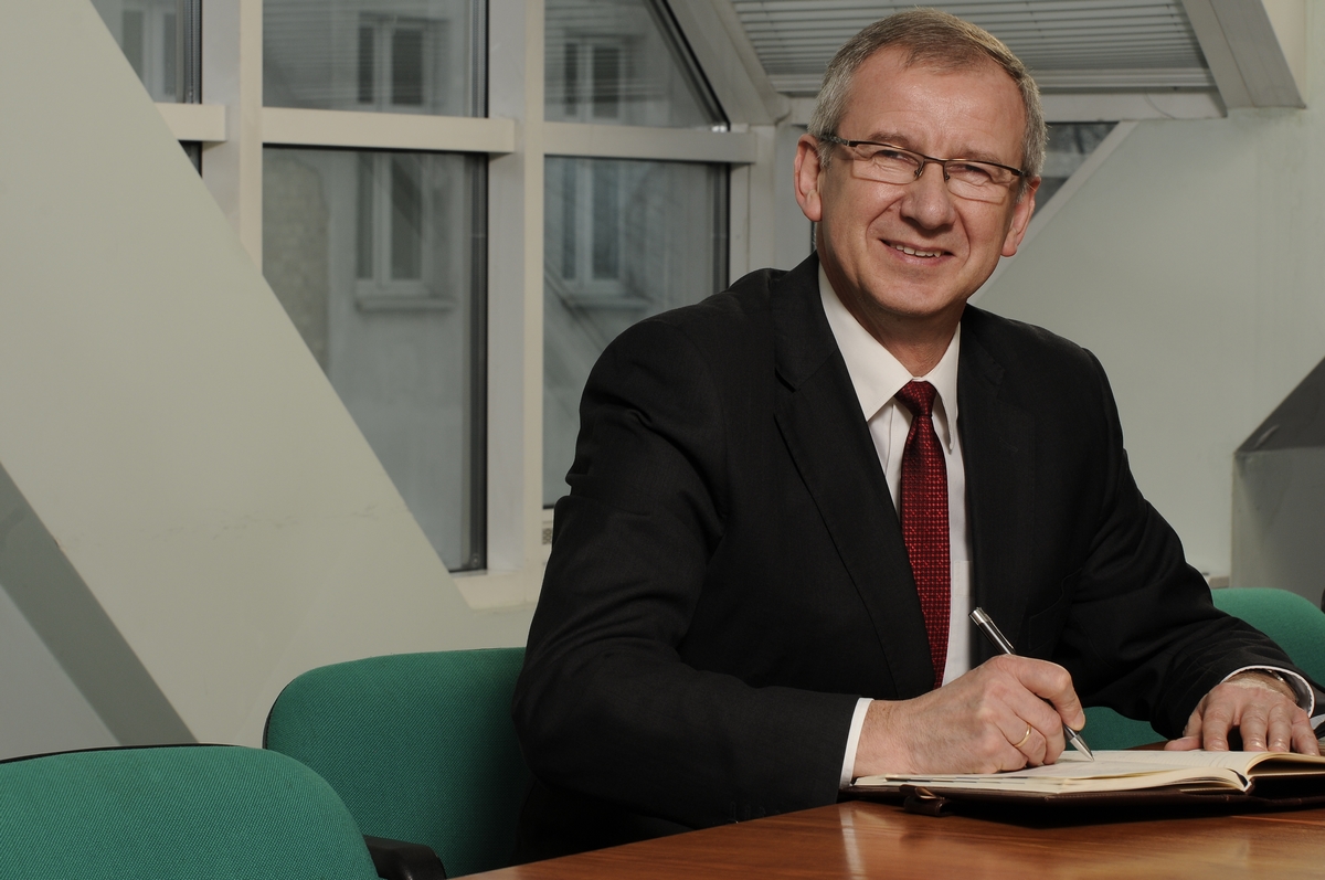Usługi z zakresu e-zdrowia naprawdę ułatwiają życie. Wywiad z Bogdanem ...